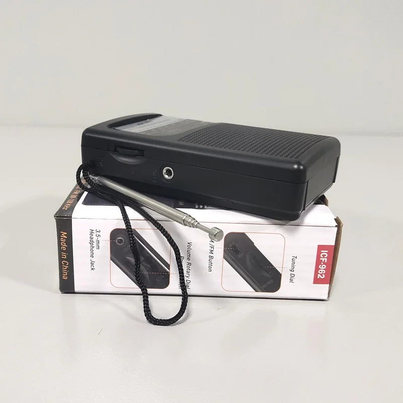 Mini Radio AM FM Bateria