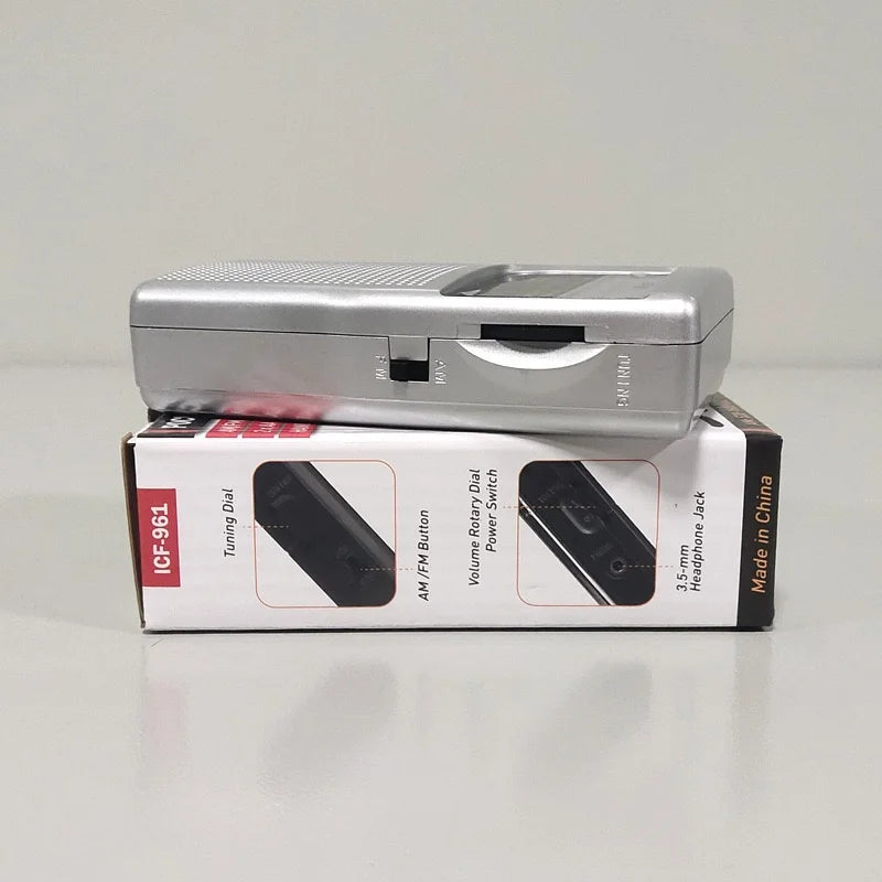 Mini Radio AM FM Bateria
